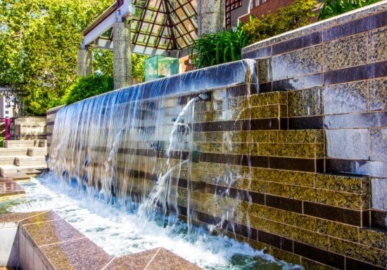 Wall waterfall fountains