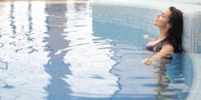 swimming pool builder